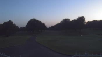 Weather camera view of Windyke Country Club.