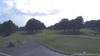 Weather camera view of Windyke Country Club.