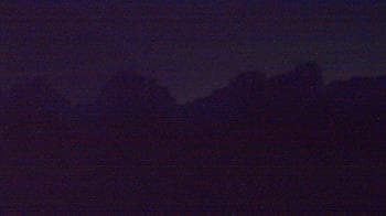Weather camera view of Windyke Country Club.