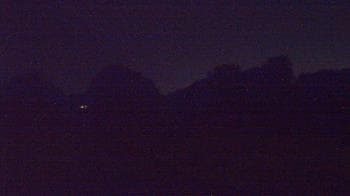 Weather camera view of Windyke Country Club.