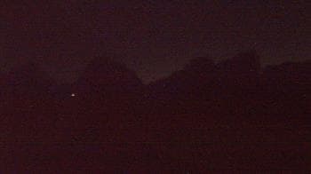 Weather camera view of Windyke Country Club.