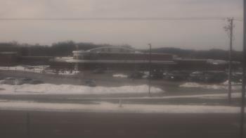 Weather camera view of Fremont School District 79.