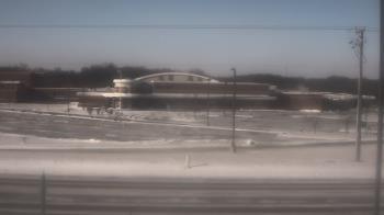 Weather camera view of Fremont School District 79.