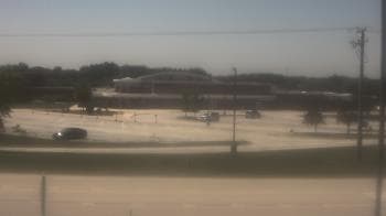 Weather camera view of Fremont School District 79.