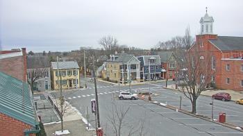 Weather camera view of A&M Pizza.