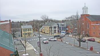 Weather camera view of A&M Pizza.