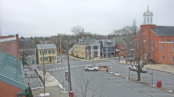 Weather camera view of A&M Pizza.