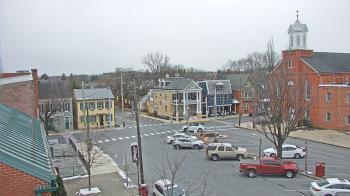 Weather camera view of A&M Pizza.