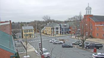 Weather camera view of A&M Pizza.