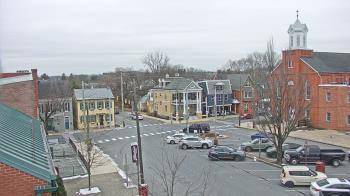 Weather camera view of A&M Pizza.