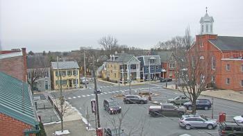 Weather camera view of A&M Pizza.