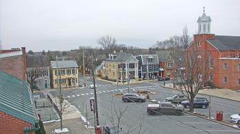 Weather camera view of A&M Pizza.