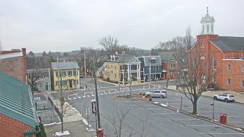 Weather camera view of A&M Pizza.