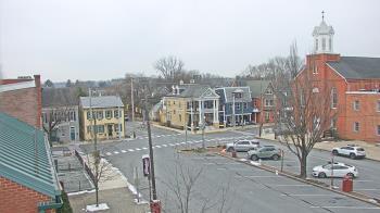 Weather camera view of A&M Pizza.