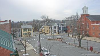 Weather camera view of A&M Pizza.
