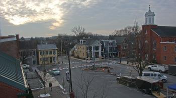 Weather camera view of A&M Pizza.