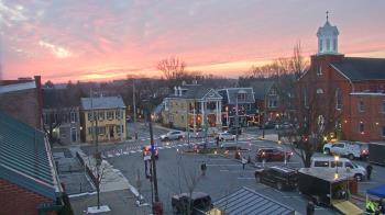 Weather camera view of A&M Pizza.