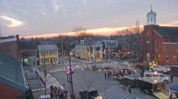 Weather camera view of A&M Pizza.