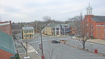 Weather camera view of A&M Pizza.