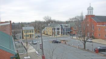 Weather camera view of A&M Pizza.