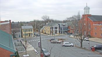 Weather camera view of A&M Pizza.