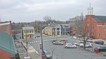 Weather camera view of A&M Pizza.