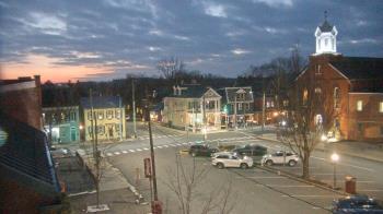 Weather camera view of A&M Pizza.