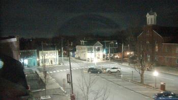 Weather camera view of A&M Pizza.