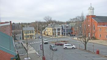 Weather camera view of A&M Pizza.