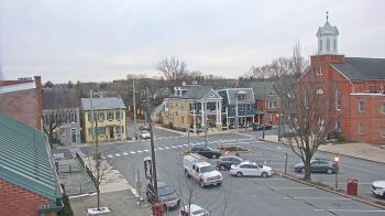 Weather camera view of A&M Pizza.