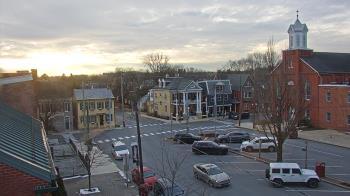 Weather camera view of A&M Pizza.