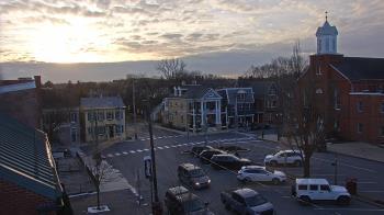 Weather camera view of A&M Pizza.