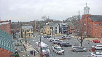 Weather camera view of A&M Pizza.