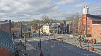 Weather camera view of A&M Pizza.