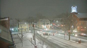 Weather camera view of A&M Pizza.