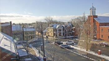 Weather camera view of A&M Pizza.