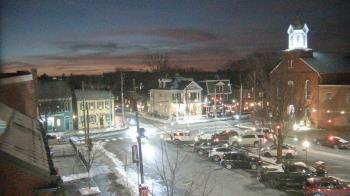 Weather camera view of A&M Pizza.