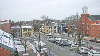 Weather camera view of A&M Pizza.