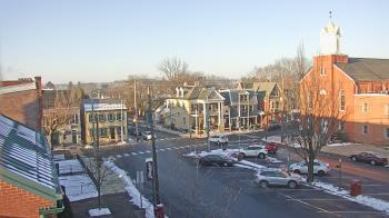 Weather camera view of A&M Pizza.