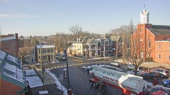 Weather camera view of A&M Pizza.