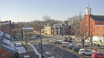 Weather camera view of A&M Pizza.