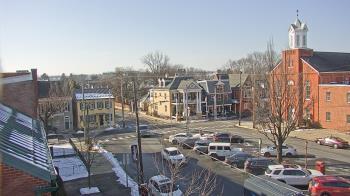 Weather camera view of A&M Pizza.