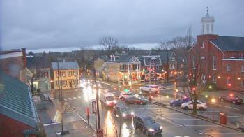 Weather camera view of A&M Pizza.