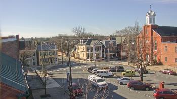 Weather camera view of A&M Pizza.