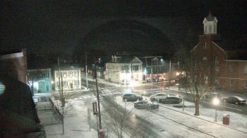 Weather camera view of A&M Pizza.