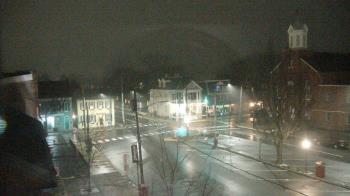 Weather camera view of A&M Pizza.