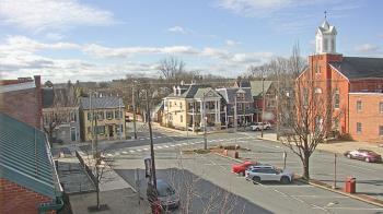 Weather camera view of A&M Pizza.