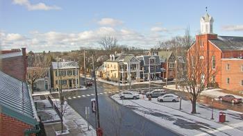 Weather camera view of A&M Pizza.