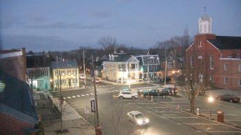 Weather camera view of A&M Pizza.