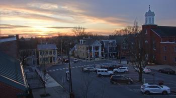 Weather camera view of A&M Pizza.